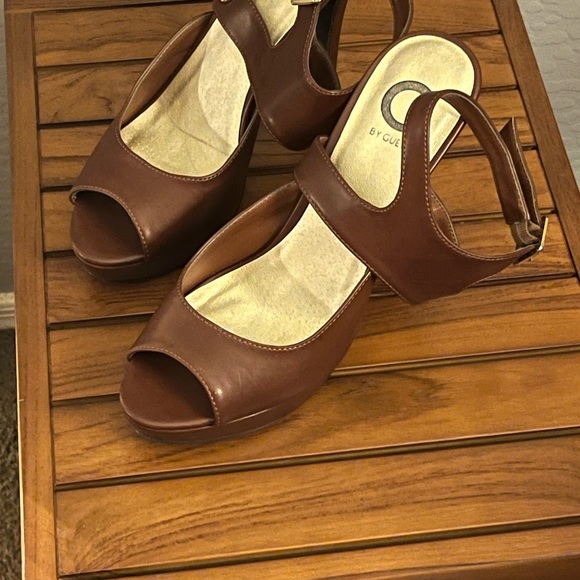 Guess heels size 9 - Picture 2 of 5